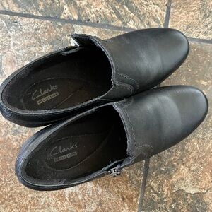 Clarks Men's Classic Black Loafers